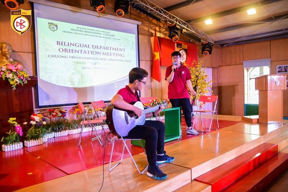 Lộ diện cặp đôi King và Queen trường THPT Nguyễn Bỉnh Khiêm - 11 Lộ diện cặp đôi King và Queen trường THPT Nguyễn Bỉnh Khiêm - 11