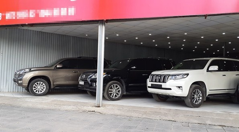 Dân buôn xe cũ ngậm đắng, lỗ tiền triệu mỗi ngày vì xe mới giảm giá đồng loạt - 1 Dân buôn xe cũ ngậm đắng, lỗ tiền triệu mỗi ngày vì xe mới giảm giá đồng loạt - 1