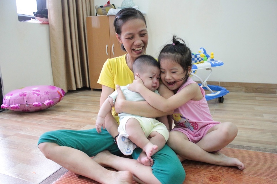 Lại thêm trường hợp xúc động về người mẹ từ chối điều trị ung thư để sinh con ở Hà Nội - 5 Lại thêm trường hợp xúc động về người mẹ từ chối điều trị ung thư để sinh con ở Hà Nội - 5