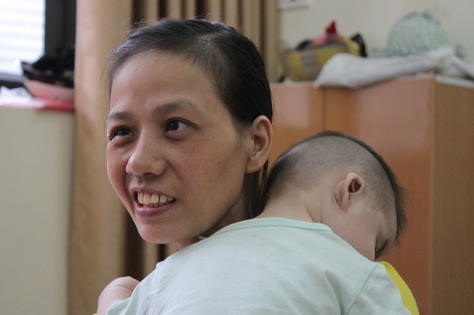 Lại thêm trường hợp xúc động về người mẹ từ chối điều trị ung thư để sinh con ở Hà Nội - 1 Lại thêm trường hợp xúc động về người mẹ từ chối điều trị ung thư để sinh con ở Hà Nội - 1