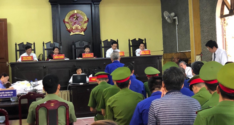 Vụ án thuỷ điện Sơn La: Hơn 600 hộ dân đều sai sao chỉ bắt mình hộ dân Đèo Văn Ban đi tù? - 1 Vụ án thuỷ điện Sơn La: Hơn 600 hộ dân đều sai sao chỉ bắt mình hộ dân Đèo Văn Ban đi tù? - 1