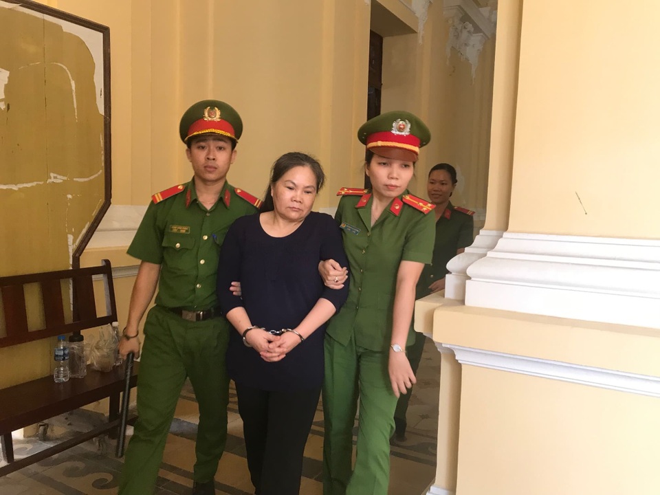 Cán bộ phường tham ô hơn 7 tỷ đồng tiền xóa đói giảm nghèo - 1 Cán bộ phường tham ô hơn 7 tỷ đồng tiền xóa đói giảm nghèo - 1