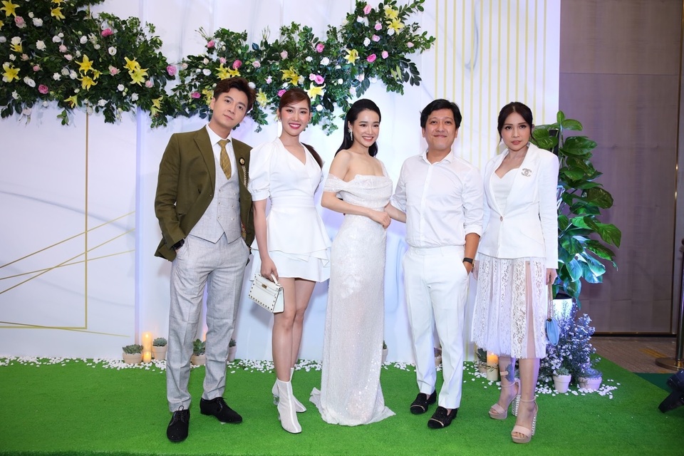 Sau 10 năm hoạt động nghệ thuật, Nhã Phương chính thức chuyển hướng sang kinh doanh - 4 Sau 10 năm hoạt động nghệ thuật, Nhã Phương chính thức chuyển hướng sang kinh doanh - 4