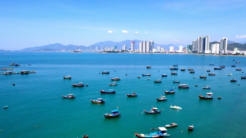 Hướng mở cho du lịch Khánh Hòa khi trung tâm Nha Trang “ngộp thở” - 2 Hướng mở cho du lịch Khánh Hòa khi trung tâm Nha Trang “ngộp thở” - 2