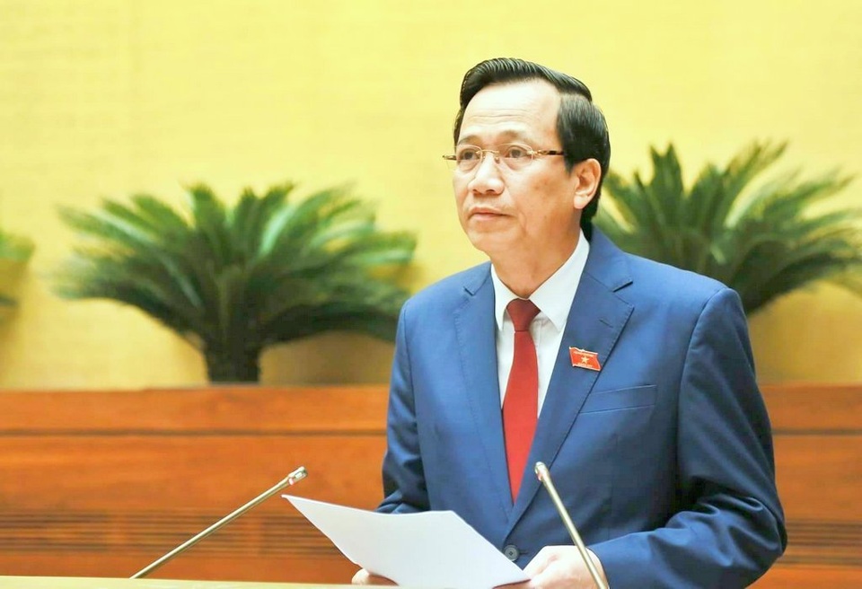 Tuổi nghỉ hưu, giờ làm thêm, nghỉ bù Tết Nguyên đán...sẽ được thảo luận tại Quốc hội - 1 Tuổi nghỉ hưu, giờ làm thêm, nghỉ bù Tết Nguyên đán...sẽ được thảo luận tại Quốc hội - 1