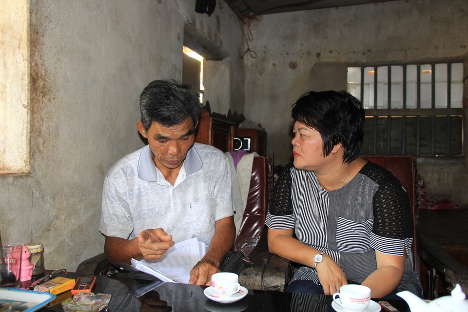 Lão nông phanh phui nhiều vụ tham nhũng đất đai - 2