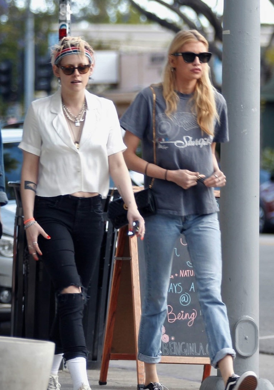 Choáng váng trước vẻ ngoài ngày càng nam tính của Kristen Stewart - 12 Choáng váng trước vẻ ngoài ngày càng nam tính của Kristen Stewart - 12