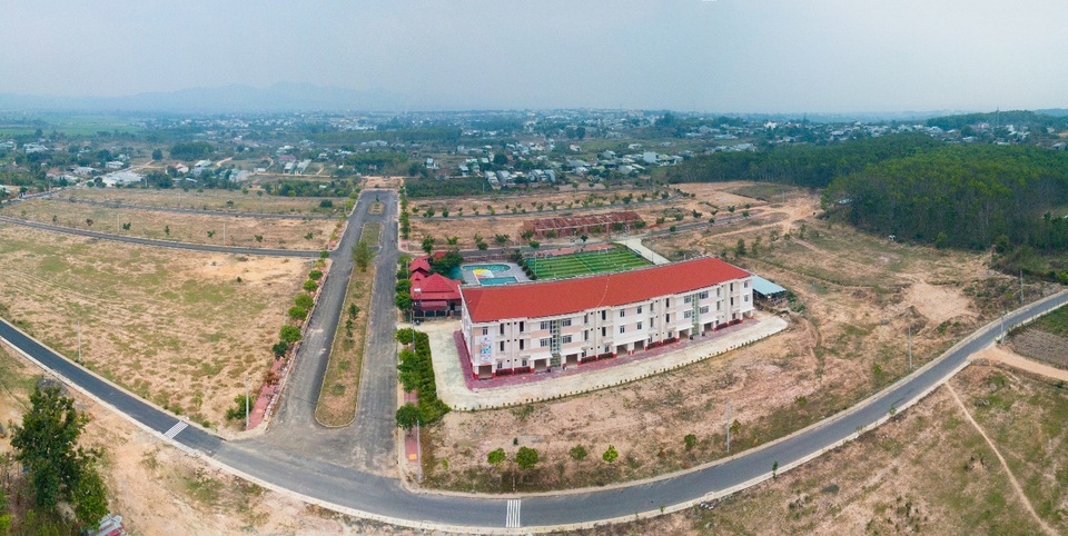 Mở bán chính thức KĐT Hoàng Thành Kon Tum: Tưng bừng quà tặng - 2 Mở bán chính thức KĐT Hoàng Thành Kon Tum: Tưng bừng quà tặng - 2
