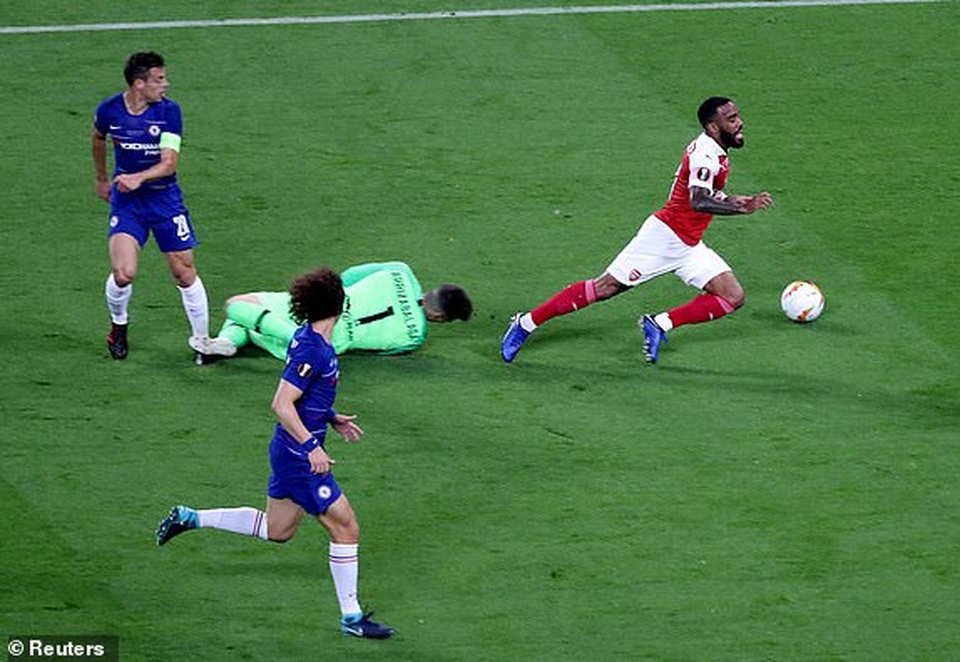 Vùi dập Arsenal, Chelsea giành chức vô địch Europa League - 12