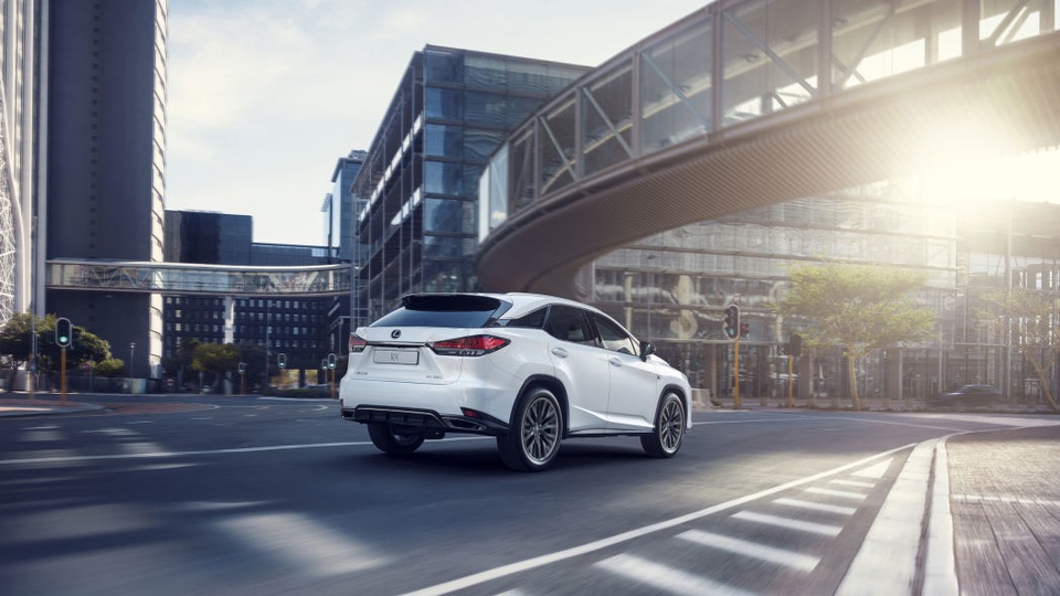 Lexus RX350 và 450h có gì mới ở phiên bản facelift 2020? - 14