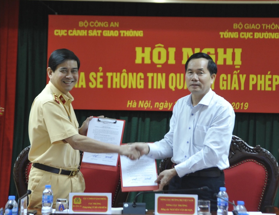 Từ 1/6, công khai biển số xe vi phạm giao thông trên mạng - 2 Từ 1/6, công khai biển số xe vi phạm giao thông trên mạng - 2