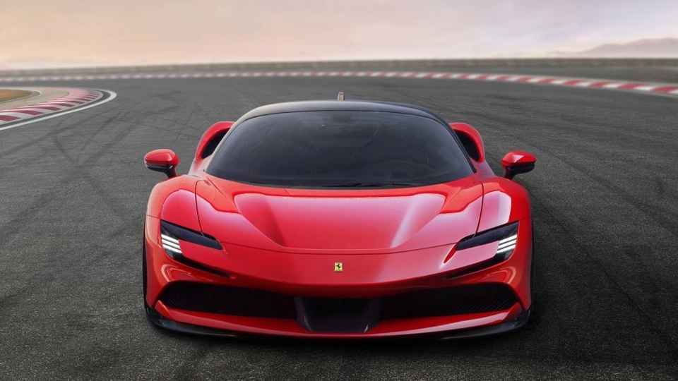 Siêu xe SF90 Stradale - Cực phẩm mới từ Ferrari - 2 Siêu xe SF90 Stradale - Cực phẩm mới từ Ferrari - 2