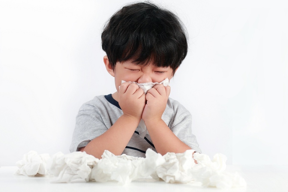Sởi, tay chân miệng, bệnh giao mùa: Dễ lây, khó phòng nếu thiếu đề kháng da - 1 Sởi, tay chân miệng, bệnh giao mùa: Dễ lây, khó phòng nếu thiếu đề kháng da - 1