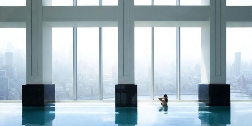 Top 10 bể bơi trên cao đẹp nhất thế giới có tên Việt Nam - 3