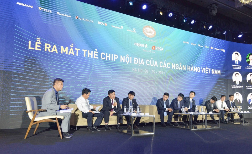 Vietcombank – Một trong 7 ngân hàng đầu tiên tại Việt Nam tiên phong triển khai thẻ chip nội địa - 3 Vietcombank – Một trong 7 ngân hàng đầu tiên tại Việt Nam tiên phong triển khai thẻ chip nội địa - 3