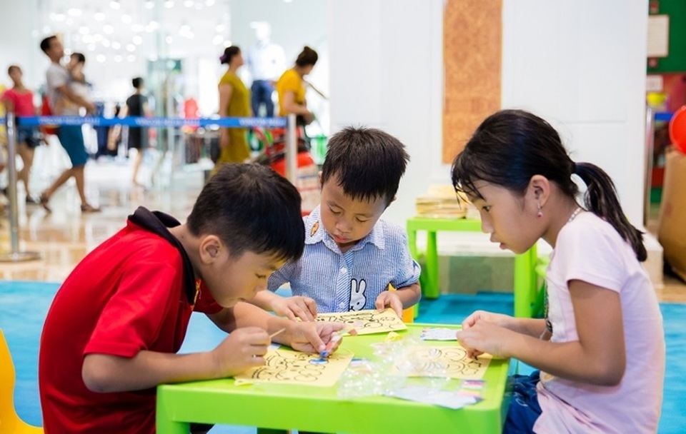 Vincom khởi động lễ hội “Hè khác biệt” đúng dịp Tết thiếu nhi 1/6 - 3 Vincom khởi động lễ hội “Hè khác biệt” đúng dịp Tết thiếu nhi 1/6 - 3