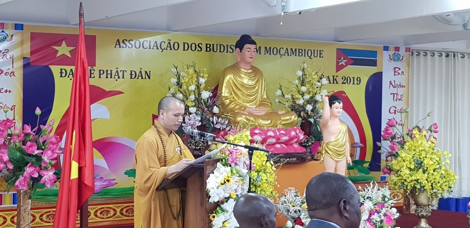 Cộng đồng người Việt tại Mozambique tổ chức Đại lễ Phật Đản Vesak 2019 - 3 Cộng đồng người Việt tại Mozambique tổ chức Đại lễ Phật Đản Vesak 2019 - 3