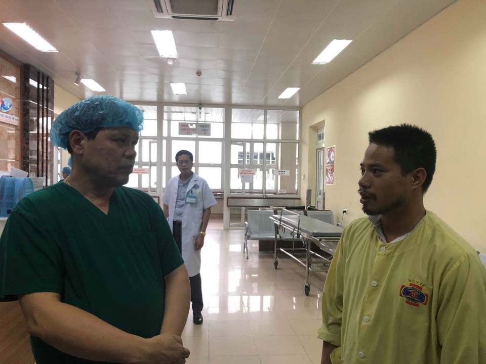 Giám đốc BV Phụ sản Trung ương nhắn nhủ các bà mẹ sau ca mổ đẻ người mẹ ung thư giai đoạn cuối - 1 Giám đốc BV Phụ sản Trung ương nhắn nhủ các bà mẹ sau ca mổ đẻ người mẹ ung thư giai đoạn cuối - 1