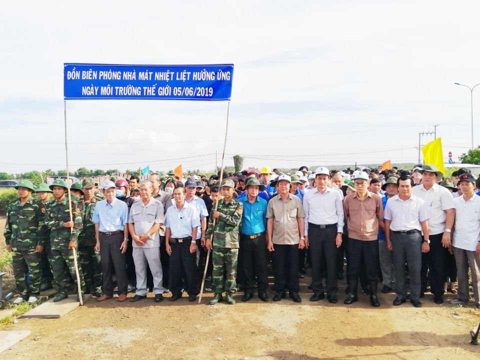 Bộ Tài nguyên và Môi trường phát động trồng rừng ven biển Bạc Liêu - 1 Bộ Tài nguyên và Môi trường phát động trồng rừng ven biển Bạc Liêu - 1