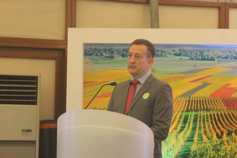 Pháp cam kết hỗ trợ Việt Nam vượt qua thách thức biến đổi khí hậu - 1