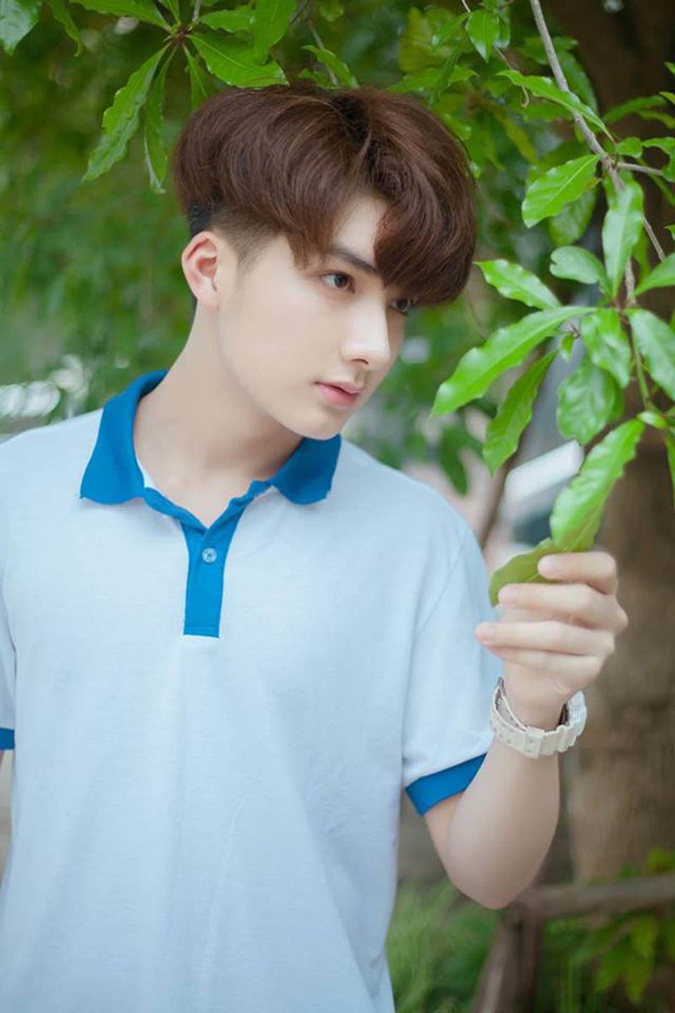 Nam sinh 17 tuổi sở hữu góc nghiêng “cực phẩm” - 8