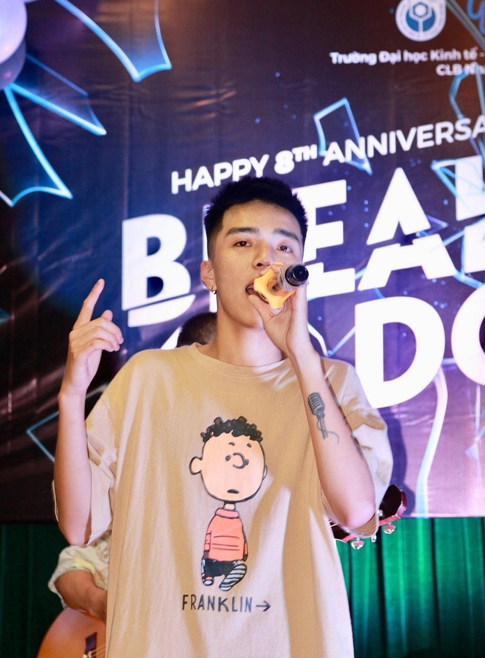 9x Cao Bằng sở hữu gương mặt điển trai hút dân mạng - 1