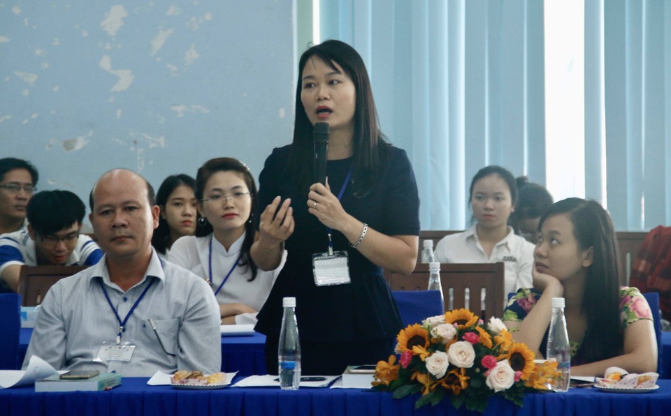 Kỷ niệm 100 năm ngày sinh cố Giáo sư Hoàng Như Mai, bàn về cách dạy và học văn thời 4.0 - 1 Kỷ niệm 100 năm ngày sinh cố Giáo sư Hoàng Như Mai, bàn về cách dạy và học văn thời 4.0 - 1