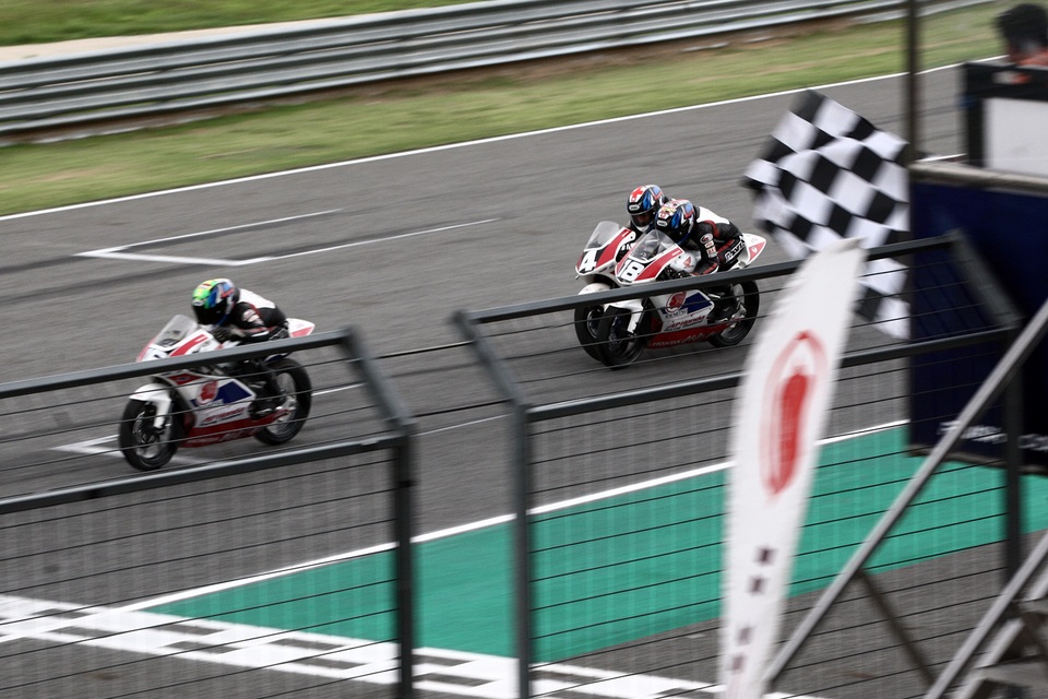 Cao Việt Nam giành hạng nhì tại Honda Thailand Talent Cup 2019 - 5 Cao Việt Nam giành hạng nhì tại Honda Thailand Talent Cup 2019 - 5