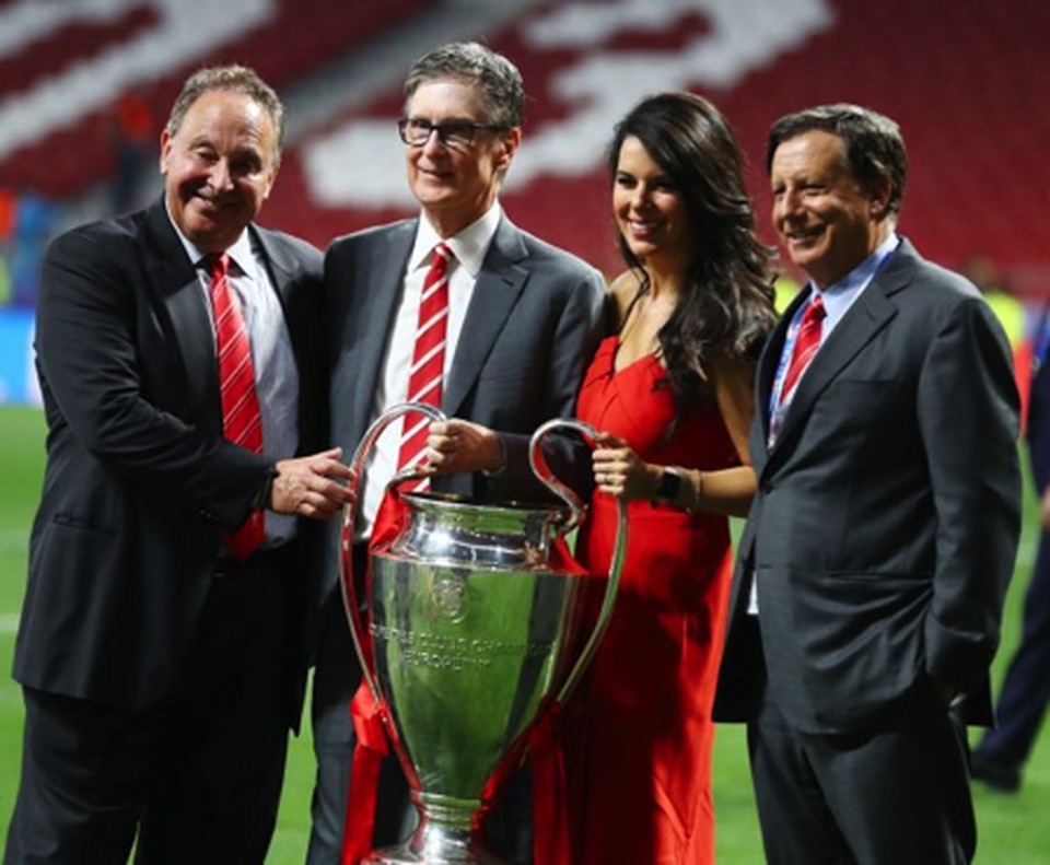 Cầu thủ Liverpool ăn mừng chức vô địch Champions League bên dàn bạn gái xinh đẹp - 7 Cầu thủ Liverpool ăn mừng chức vô địch Champions League bên dàn bạn gái xinh đẹp - 7