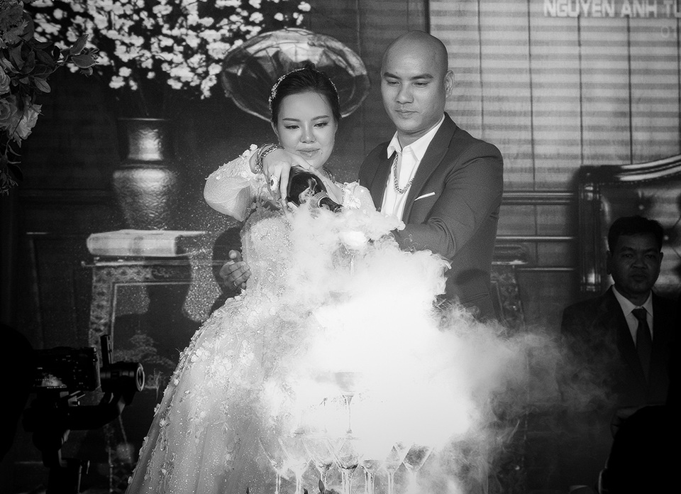 Đông đảo sao Việt chúc mừng đám cưới nhạc sĩ A Tuân - 3 Đông đảo sao Việt chúc mừng đám cưới nhạc sĩ A Tuân - 3