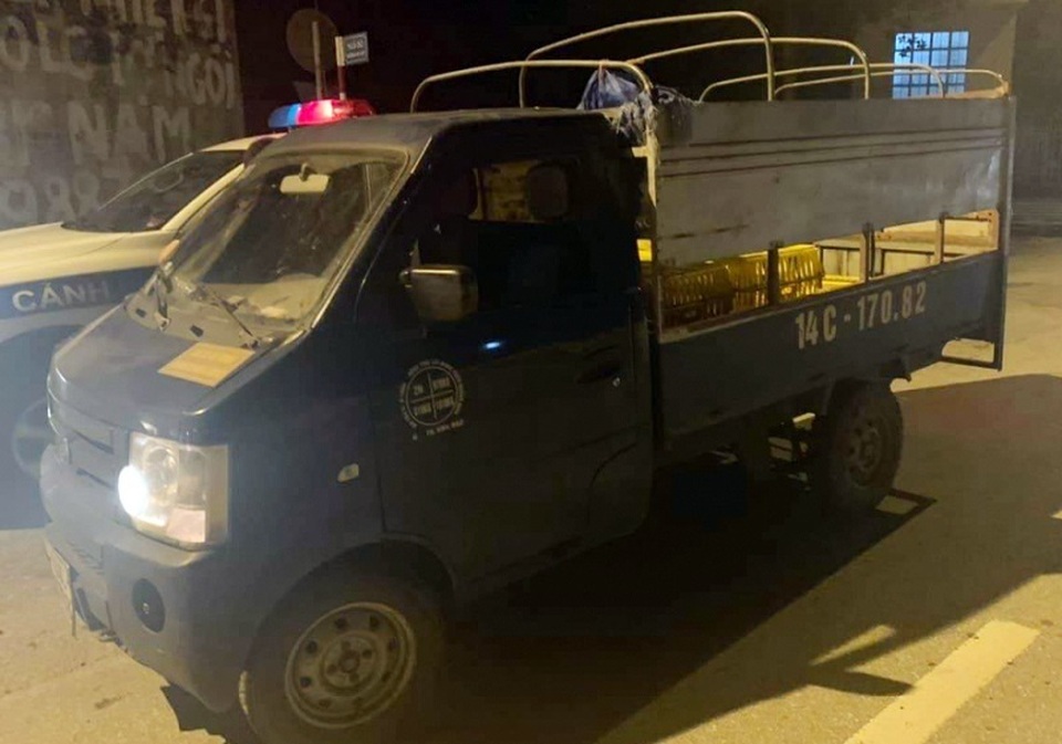 Trộm xe ô tô bị bắt lại sau chưa đầy 30 phút - 2 Trộm xe ô tô bị bắt lại sau chưa đầy 30 phút - 2