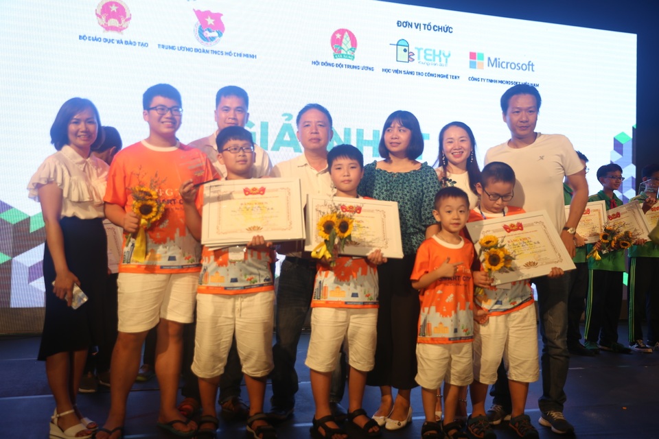 Nhiều ý tưởng độc đáo tại cuộc thi trẻ em xây dựng Thành phố thông minh - 3