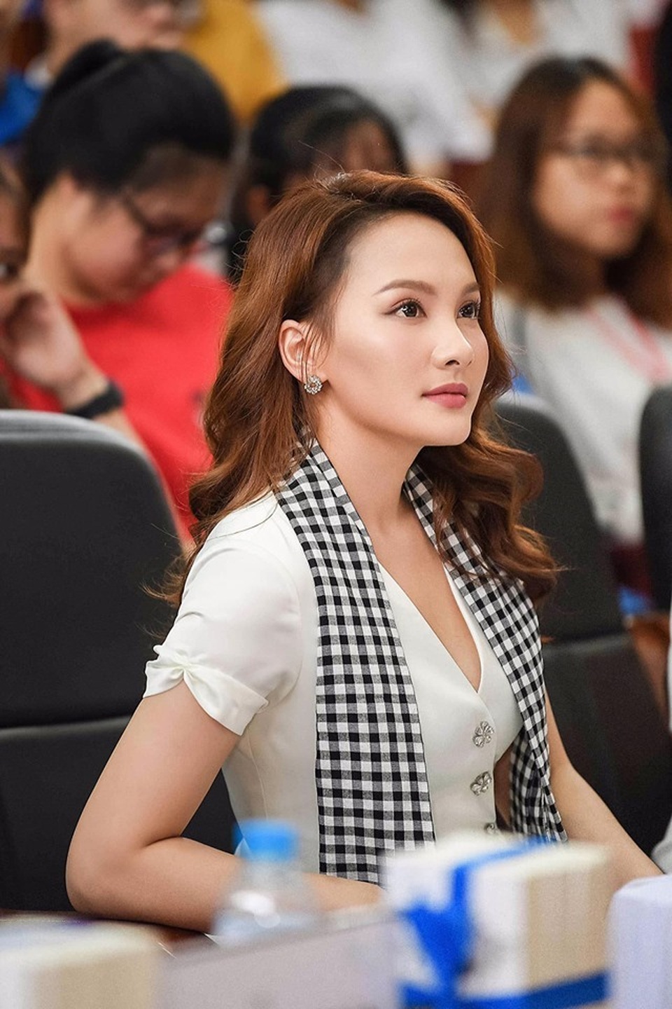Bảo Thanh Về nhà đi con tiết lộ từng giành Á khôi dù “thấp, đen và xấu” - 6 Bảo Thanh Về nhà đi con tiết lộ từng giành Á khôi dù “thấp, đen và xấu” - 6