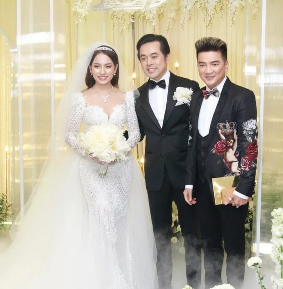 Chồng Thu Minh tháp tùng vợ dự đám cưới nhạc sĩ Dương Khắc Linh - 19 Chồng Thu Minh tháp tùng vợ dự đám cưới nhạc sĩ Dương Khắc Linh - 19