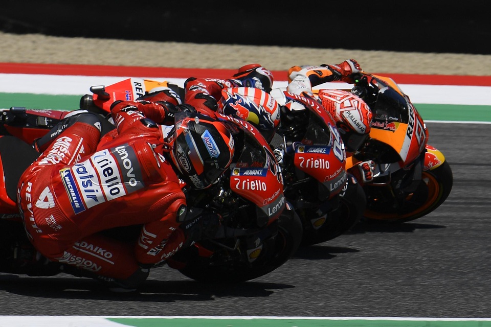 Chặng 6 MotoGP 2019: Petrucci thắng ấn tượng tại Mugello - 7 Chặng 6 MotoGP 2019: Petrucci thắng ấn tượng tại Mugello - 7