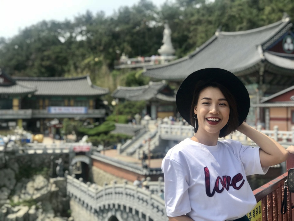 Á hậu Hoàng Oanh xì tin du ngoạn Hàn Quốc cùng siêu mẫu Thanh Hằng - 5 Á hậu Hoàng Oanh xì tin du ngoạn Hàn Quốc cùng siêu mẫu Thanh Hằng - 5