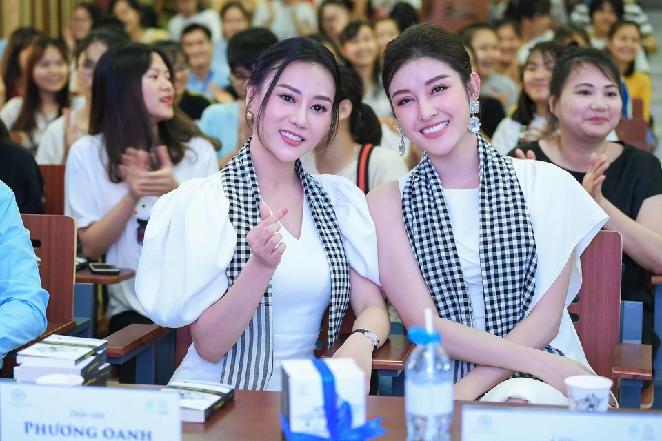 Bảo Thanh Về nhà đi con tiết lộ từng giành Á khôi dù “thấp, đen và xấu” - 1 Bảo Thanh Về nhà đi con tiết lộ từng giành Á khôi dù “thấp, đen và xấu” - 1