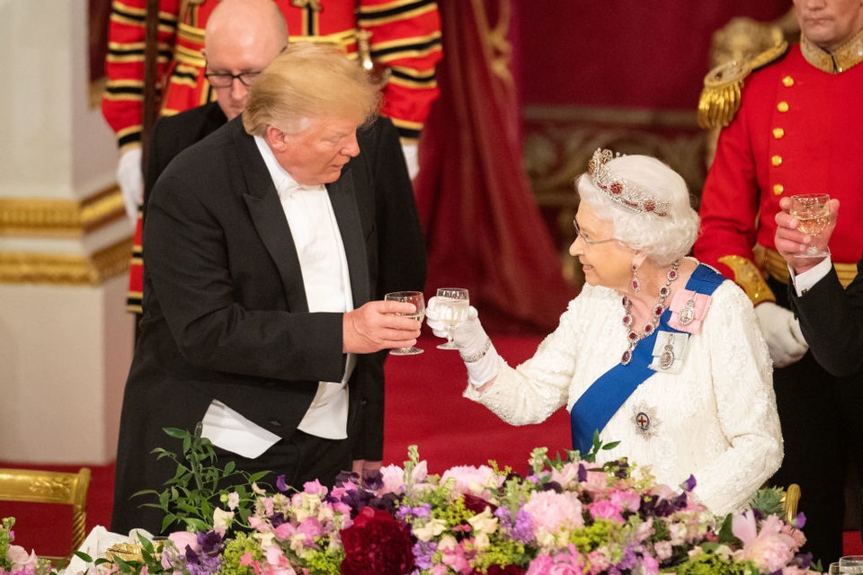 Nữ hoàng Anh mở quốc yến chiêu đãi Tổng thống Trump - 15 Nữ hoàng Anh mở quốc yến chiêu đãi Tổng thống Trump - 15