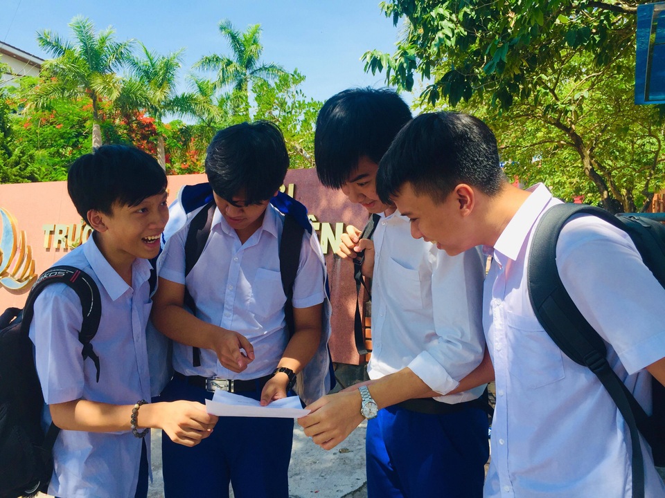 Quảng Trị: Gần 6.000 thí sinh tham dự kỳ thi tuyển sinh lớp 10 - 1 Quảng Trị: Gần 6.000 thí sinh tham dự kỳ thi tuyển sinh lớp 10 - 1