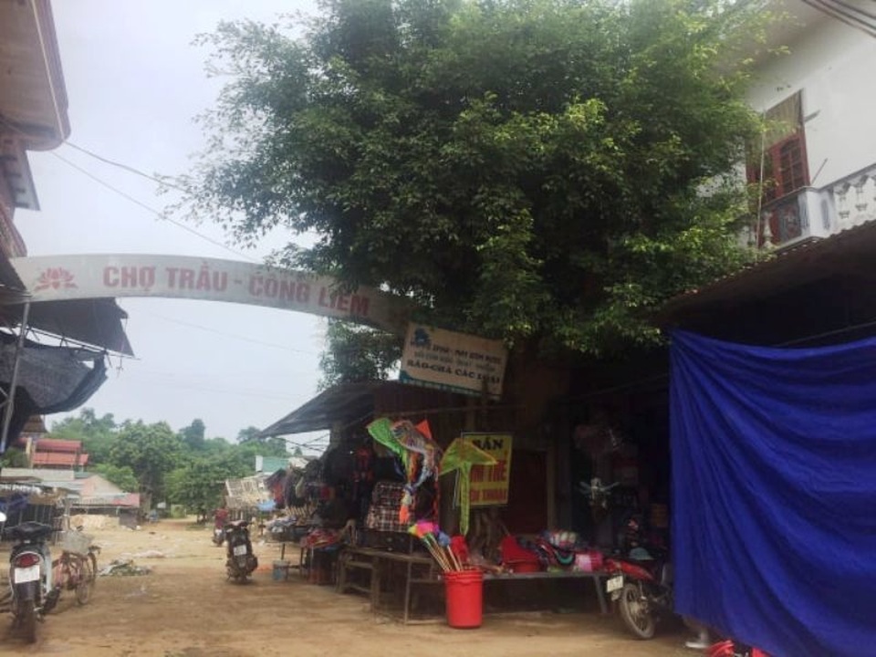 Dùng dao đâm chết bảo vệ chợ khi bị nhắc nhở chỗ để xe - 1