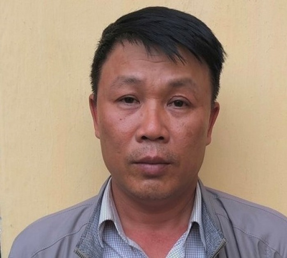 Kẻ 2 tiền án chuyên nhận chạy án, xin việc - 1 Kẻ 2 tiền án chuyên nhận chạy án, xin việc - 1
