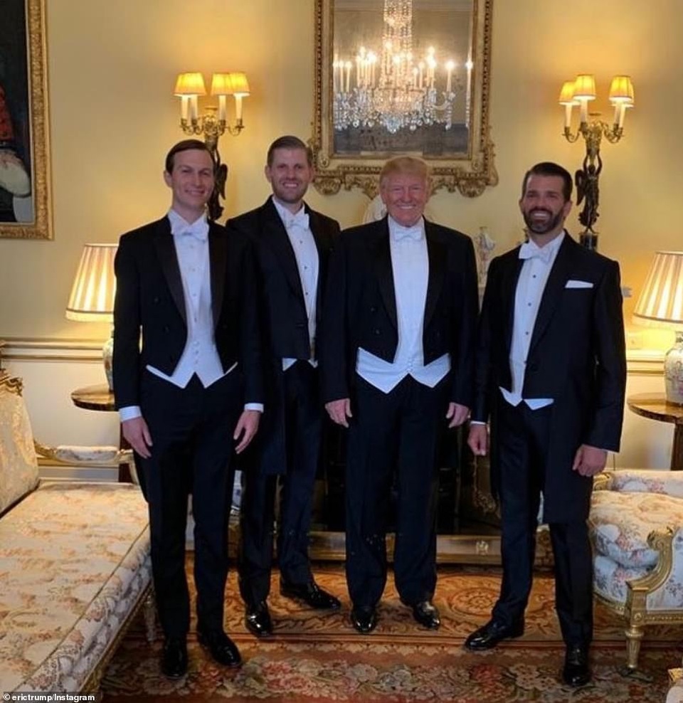 Gia đình Tổng thống Trump “chiếm sóng” mạng xã hội trong chuyến thăm Anh - 2 Gia đình Tổng thống Trump “chiếm sóng” mạng xã hội trong chuyến thăm Anh - 2
