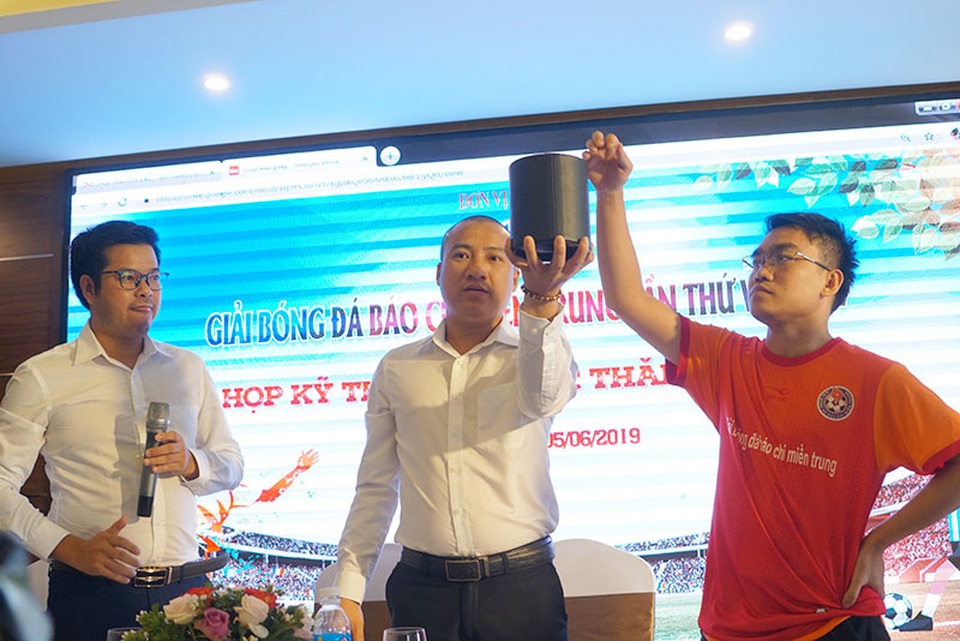 Hà Tĩnh đăng cai tổ chức Giải bóng đá Báo chí miền Trung lần thứ VI - 2019 - 3 Hà Tĩnh đăng cai tổ chức Giải bóng đá Báo chí miền Trung lần thứ VI - 2019 - 3