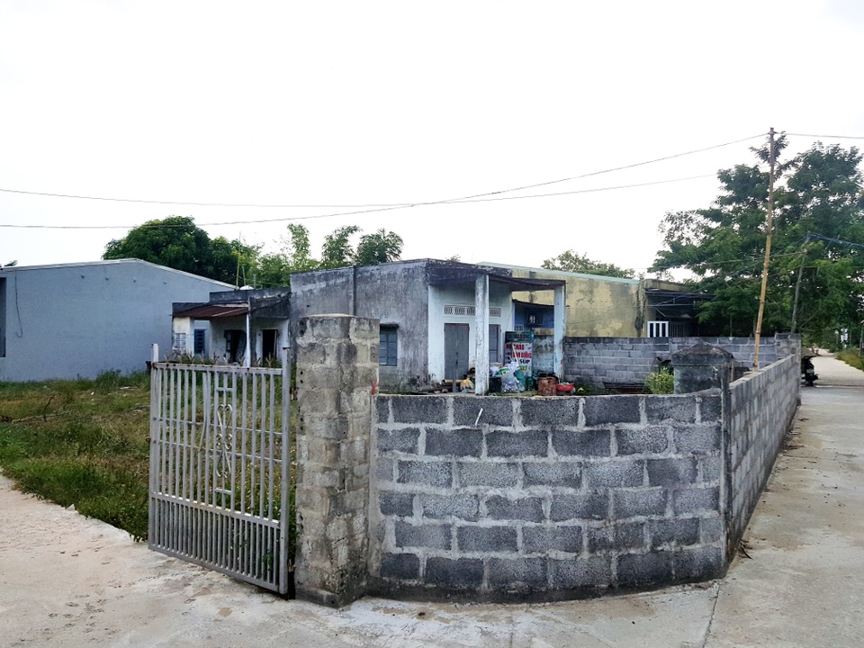 Xây nhà trái phép trong làng đại học Đà Nẵng Xây nhà trái phép trong làng đại học Đà Nẵng