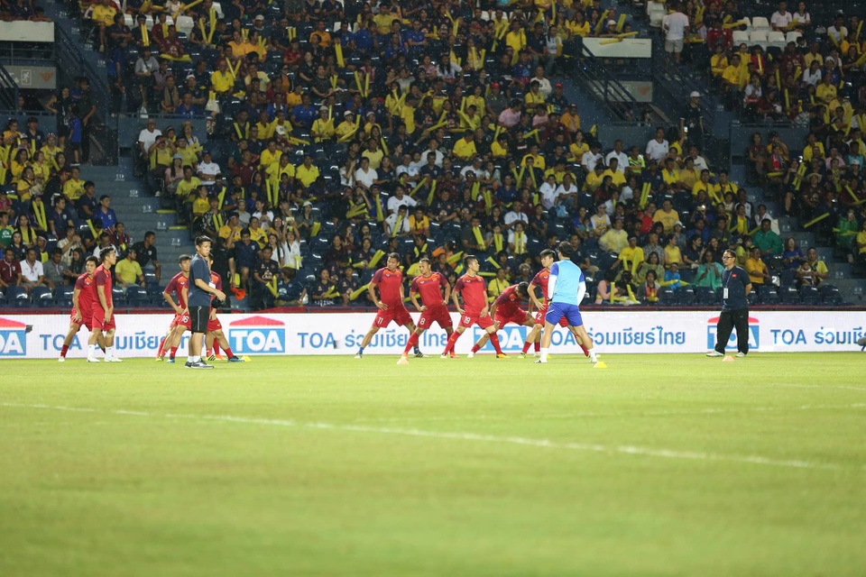Thái Lan 0-1 Việt Nam: Bàn thắng phút bù giờ của Anh Đức - 24 Thái Lan 0-1 Việt Nam: Bàn thắng phút bù giờ của Anh Đức - 24