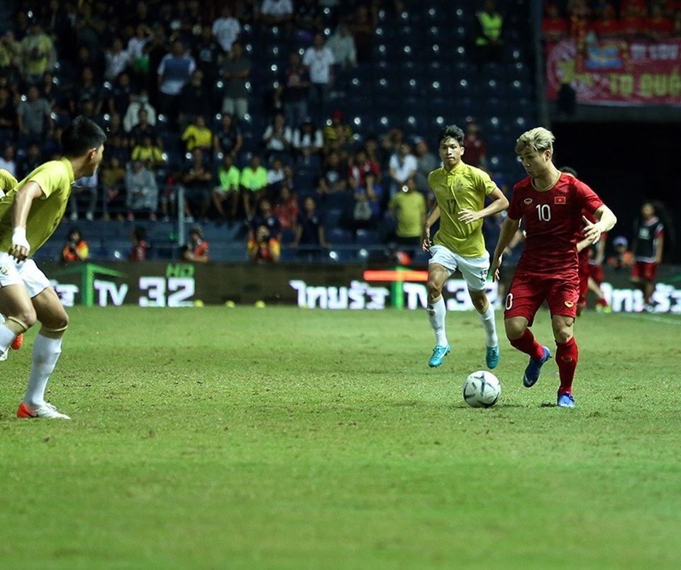 Thái Lan 0-1 Việt Nam: Bàn thắng phút bù giờ của Anh Đức - 6 Thái Lan 0-1 Việt Nam: Bàn thắng phút bù giờ của Anh Đức - 6