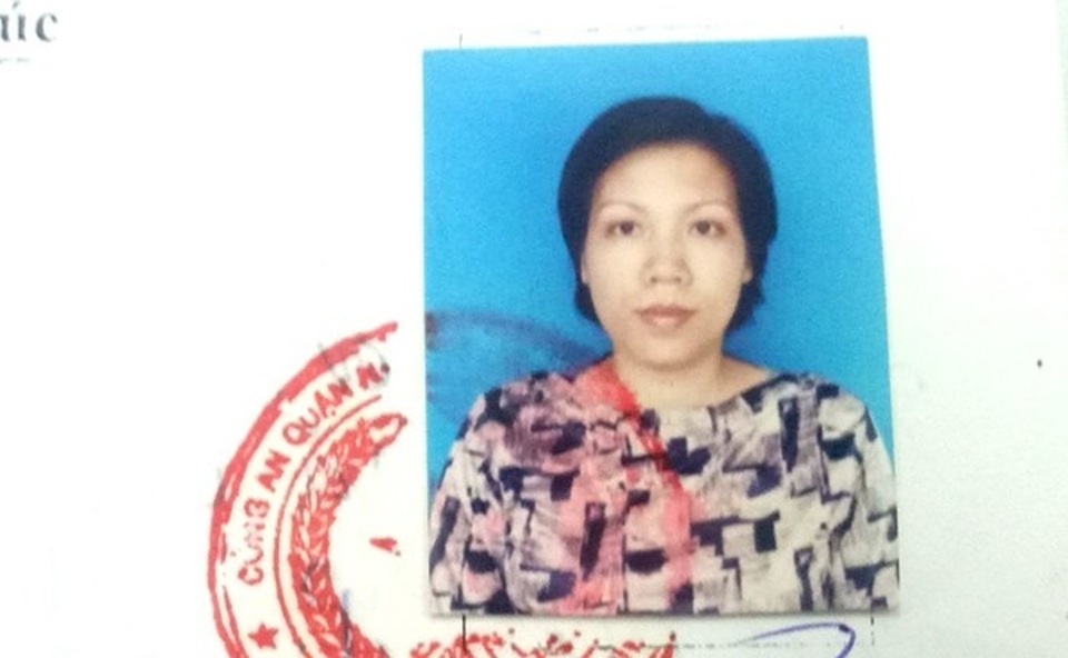 Hà Nội: Cựu nhân viên BV Bạch Mai lừa đồng nghiệp gần 4 tỷ đồng - 1 Hà Nội: Cựu nhân viên BV Bạch Mai lừa đồng nghiệp gần 4 tỷ đồng - 1