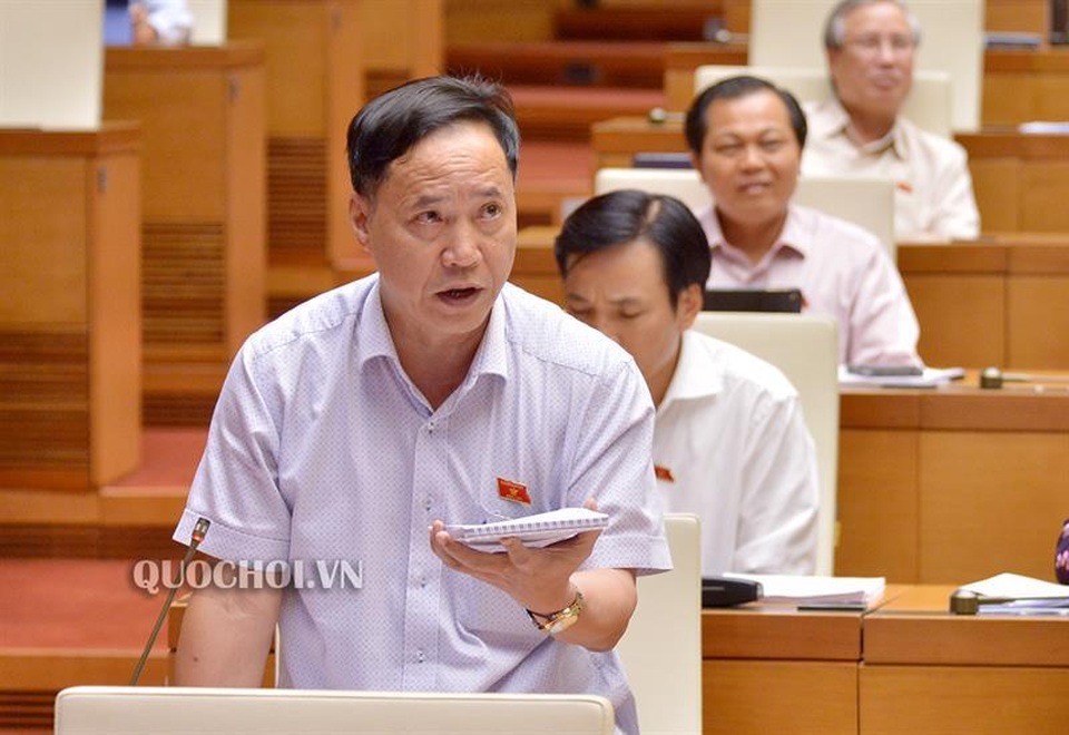 Đại biểu Quốc hội chất vấn có hay không việc quan chức góp tiền xây chùa? - 2 Đại biểu Quốc hội chất vấn có hay không việc quan chức góp tiền xây chùa? - 2