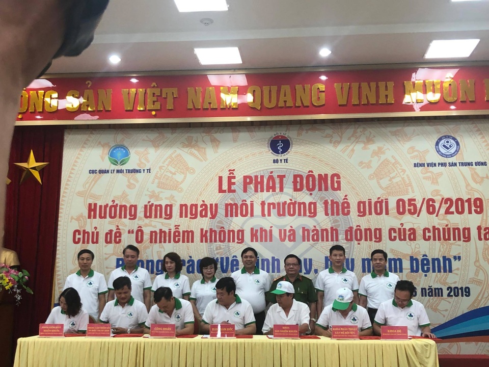 Nồng độ bụi đô thị ở thành phố Hà Nội, Hồ Chí Minh vượt ngưỡng - 2 Nồng độ bụi đô thị ở thành phố Hà Nội, Hồ Chí Minh vượt ngưỡng - 2