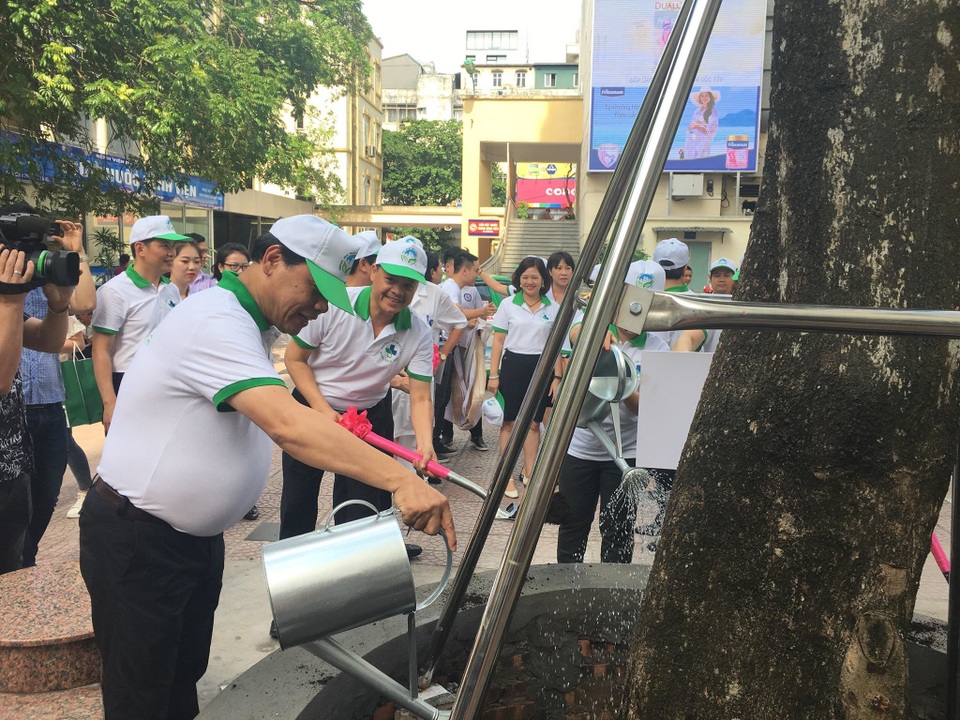 Nồng độ bụi đô thị ở thành phố Hà Nội, Hồ Chí Minh vượt ngưỡng - 1 Nồng độ bụi đô thị ở thành phố Hà Nội, Hồ Chí Minh vượt ngưỡng - 1